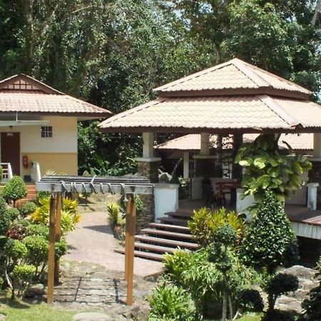 Oyo 89954 D'Yan Chalet Luaran gambar