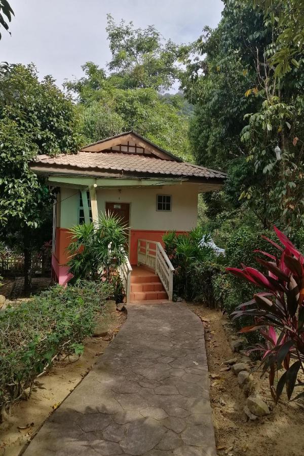 Oyo 89954 D'Yan Chalet Luaran gambar