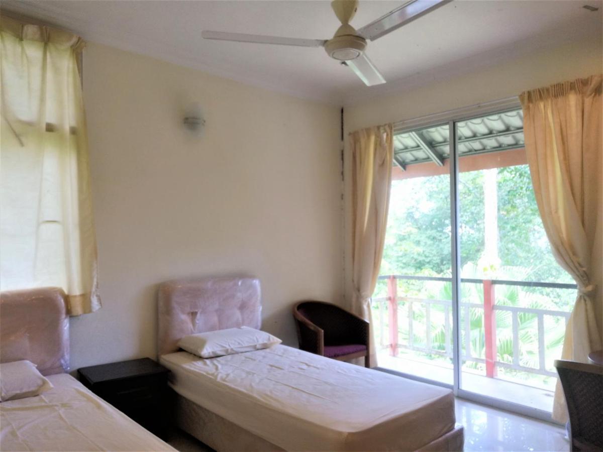 Oyo 89954 D'Yan Chalet Luaran gambar